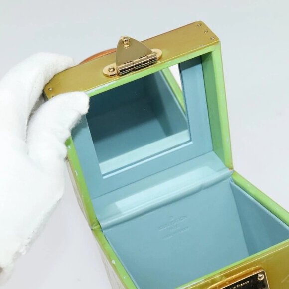 LOUIS VUITTON Monogram Vernis Bleecker Pouch Baby Blue - Picture 14 of 16